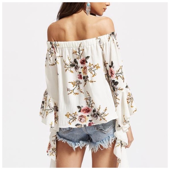 ‼️PRICE FIRM LAST CALL Crepe Off The Shoulder Top - Picture 3 of 6