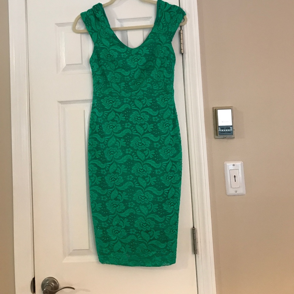 New York and Co. lace dress