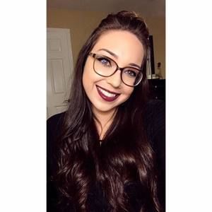 Meet your Posher, Brooke