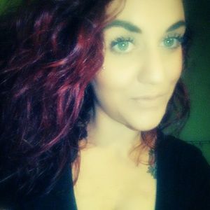 Meet your Posher, Lacey