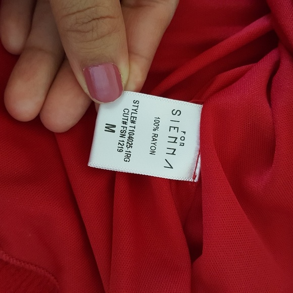 4Si3NNA Red flowy cami top croped Sz M For Sienna - Picture 6 of 7