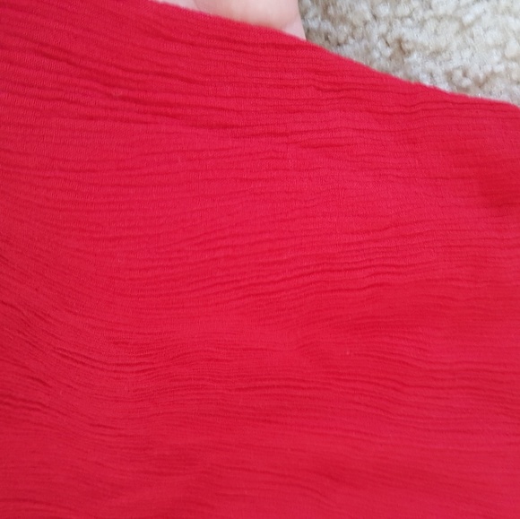 4Si3NNA Red flowy cami top croped Sz M For Sienna - Picture 7 of 7