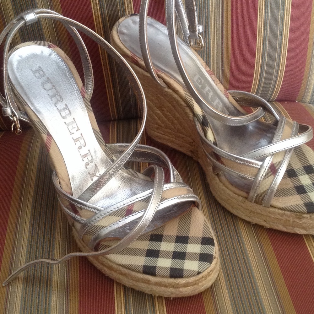 Burberry sandals