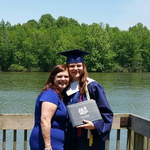 Meet your Posher, Melissa