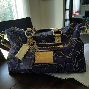Coach poppy bag
