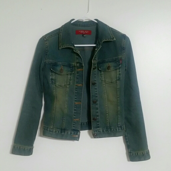 Jean jacket - Picture 1 of 3