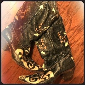 Coral cowboy boots