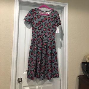 LuLaRoe Amelia Floral Medium NWT