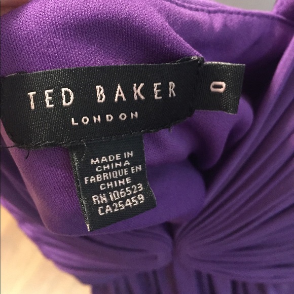 Ted Baker pleated top - Picture 3 of 8