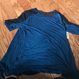 Dark blue old navy top with lace accents