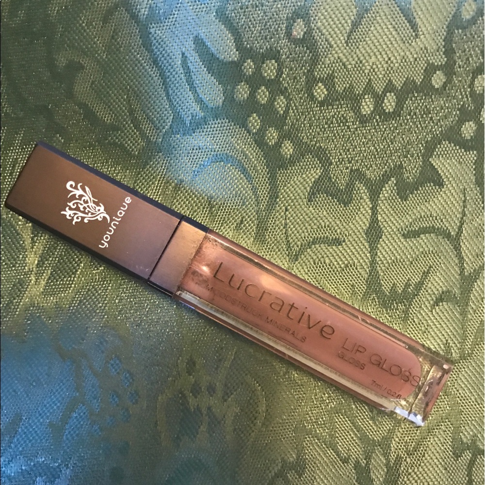 Younique Lipgloss 'Lucky'