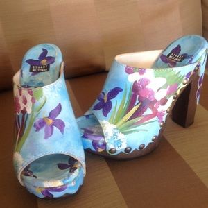 Stuart Weitzman open toe clogs