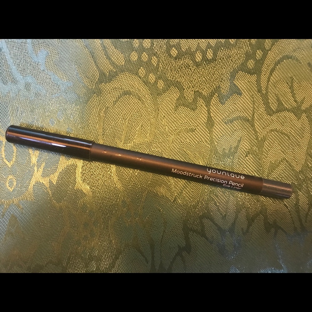 Moodstruck Precision Pencil Eyeliner