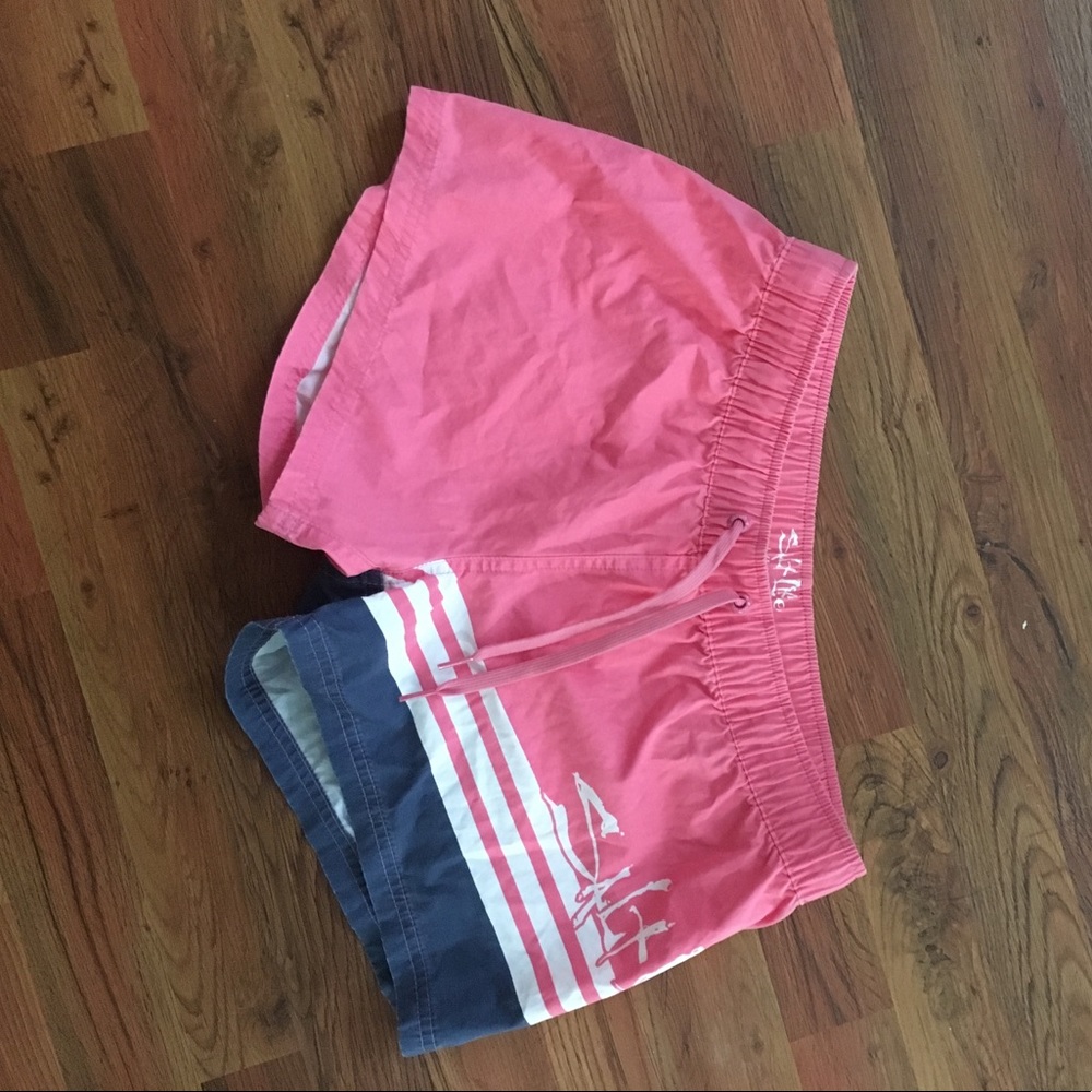 Salt life Women's pink board shorts Sz m brand new