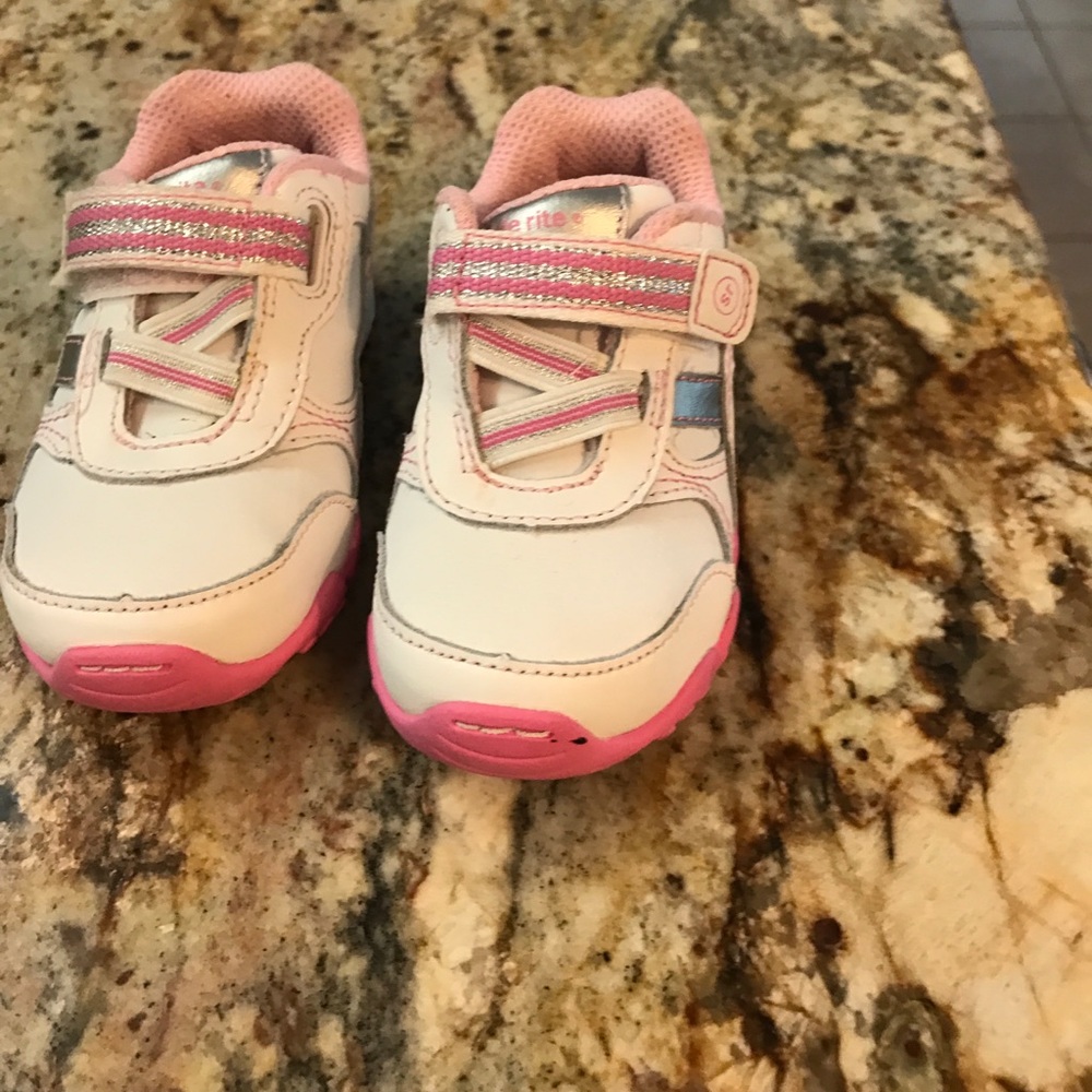 Stride rite toddler shoes size 4.5
