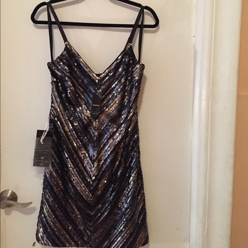 NWT Bebe V-Neck Sequins striped Dress