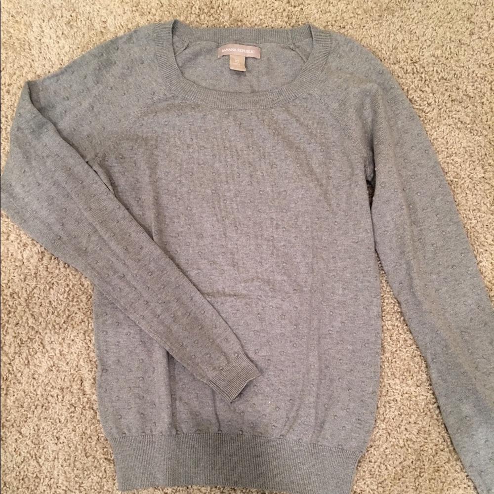 Banana Republic Gray Crew Neck Sweater