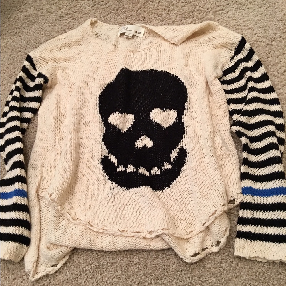Vintage Havana Oversized Heart Skull Sweater