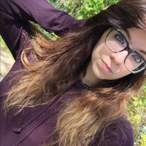 Meet your Posher, Alyssa