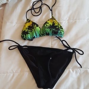 Trade Bikini Set