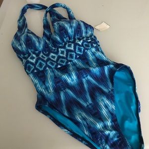 La Blanca Sz 6 one piece swimsuit