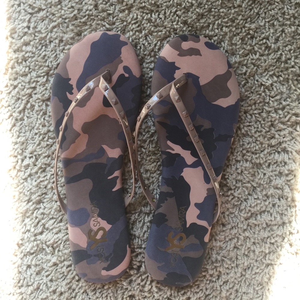 Yosi YS Samra Camo Flip Flops