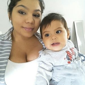 Meet your Posher, Daniela