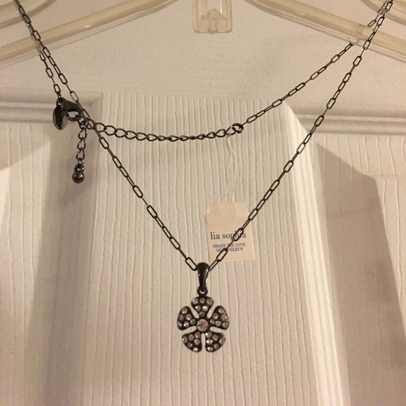 Lia Sophia Jewelry - Crystal pendant