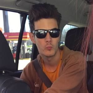 Meet your Posher, Jonathan