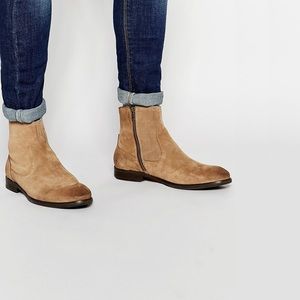 APC Men's boots Size 42