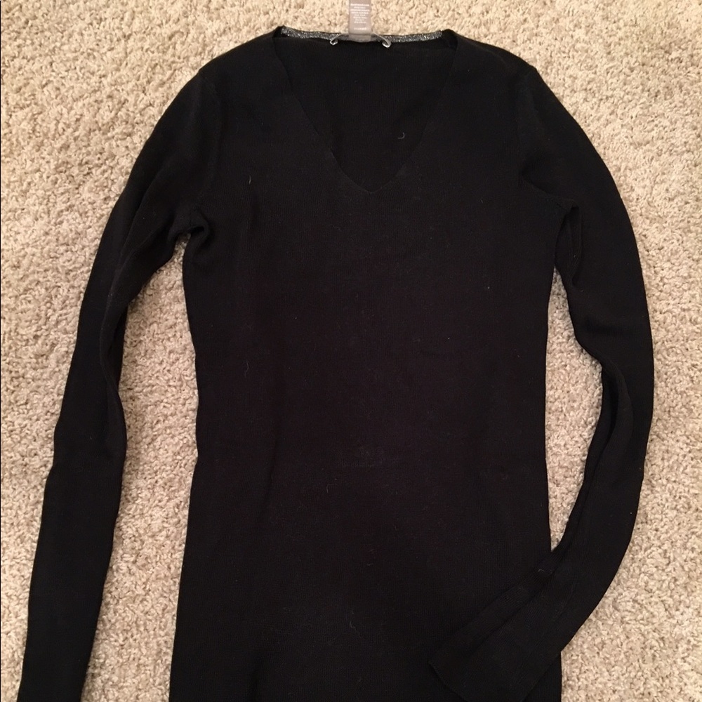 Banana Republic Black V Neck Sweater size XS