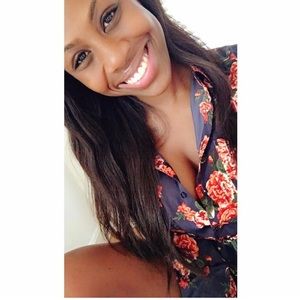 Meet your Posher, Aderonke