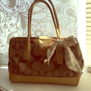 Authentic Coach 11557 Madeline Leather/Canvas Tote