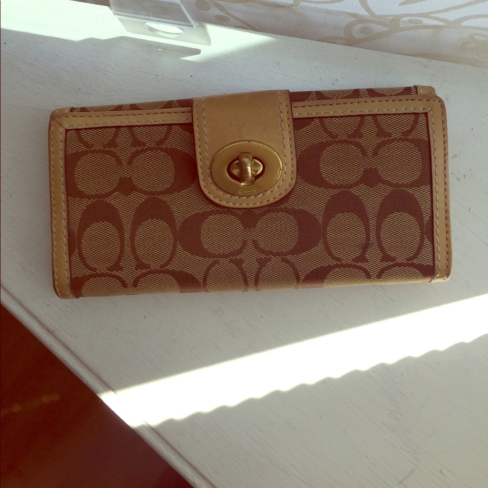 Authentic Slim Envelope Coach Wallet