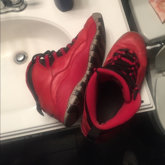 Jordan 10 bulls over broadway - Picture 3 of 3