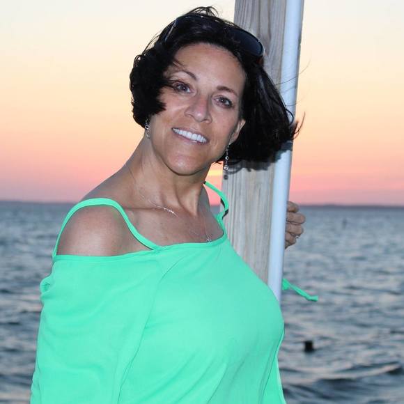 Meet your Posher, Maria - Picture 1 of 1