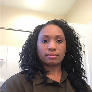 Meet your Posher, Brandy