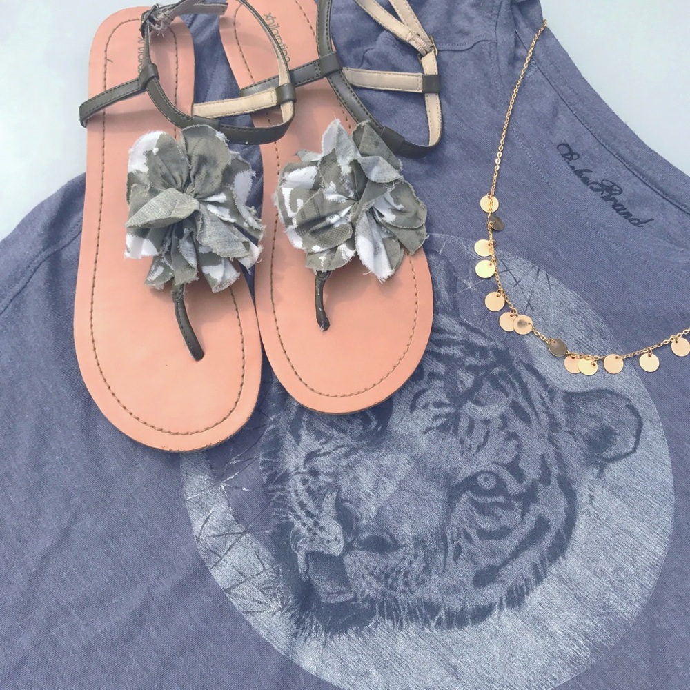 Fabric Pouf / Flower Sandals