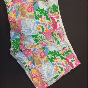 Lilly Pulitzer: Size 2, Patterned Shorts