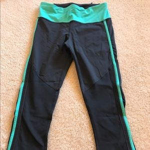 Lululemon crop leggings
