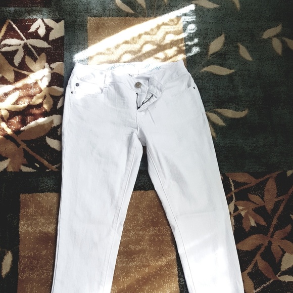 White on white jeans - Picture 1 of 3