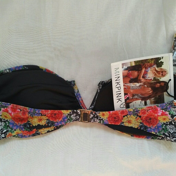 MINKPINK Bikini Top Removable Adjustable Straps - Picture 2 of 7