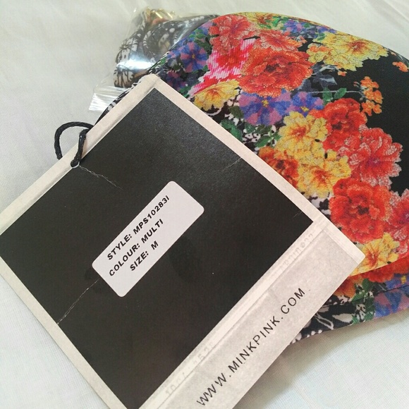 MINKPINK Bikini Top Removable Adjustable Straps - Picture 7 of 7