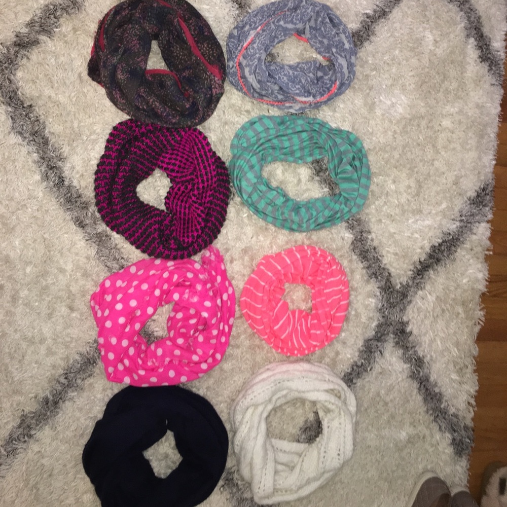MULTIPLE infinity scarfs