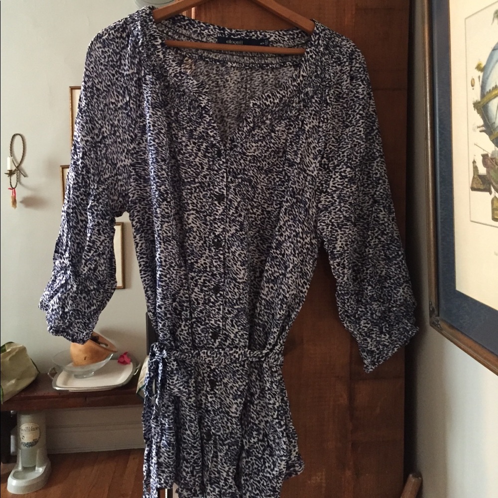 Printed top with matching belt.