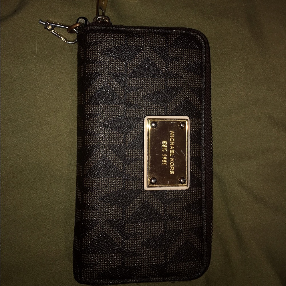 Michael Kor's Wristlet