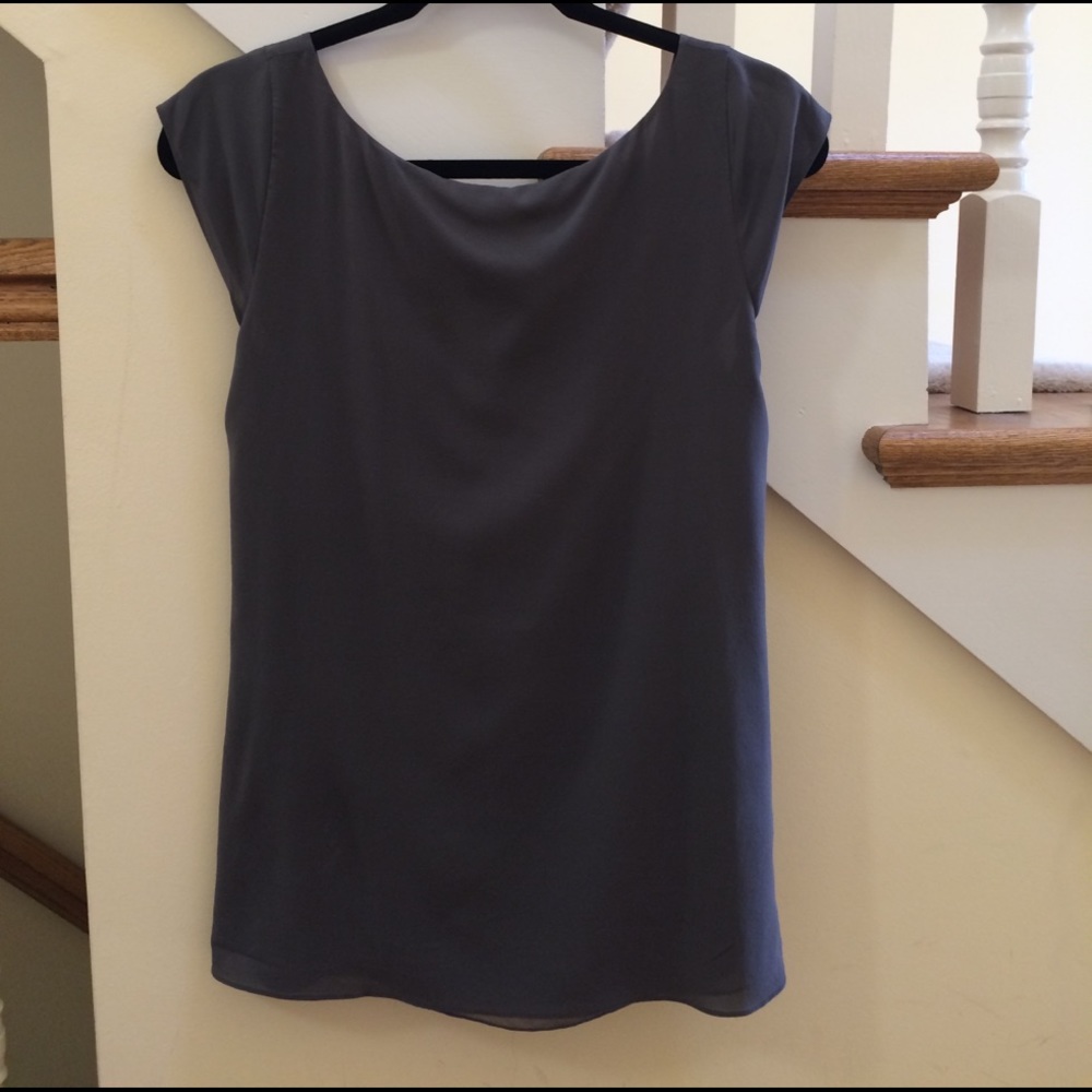 Alice & Olivia capped sleeve silk top.