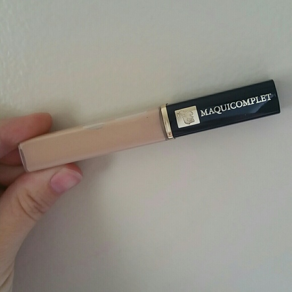 Lancome Maquicomplet concealer - Picture 2 of 2