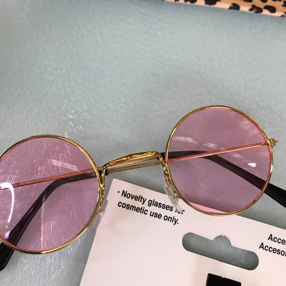 Cute Rose Colored Glasses - Picture 3 of 7
