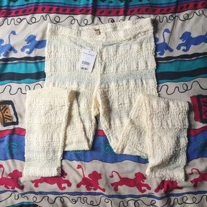 SALE 🚨 Free People Ruffle Lace Pucker Leggings